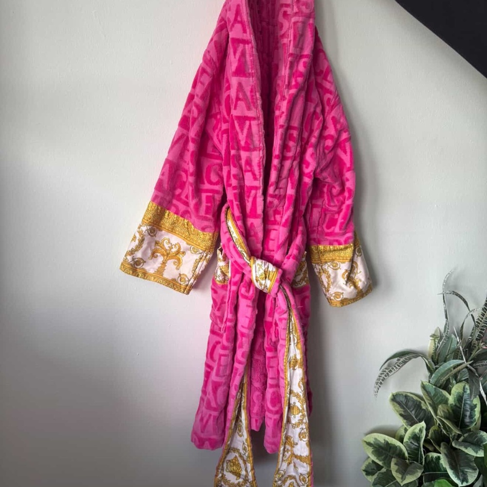 Versace Pink and Gold Robe - Picture 2 of 2
